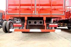 东风 多利卡D9中卡 160马力 4X2 6.8米厢式载货车(DFA5161XXYL10D7AC) 东风 多利卡D9中卡 160马力 4X2 6.8米厢式载货车(DFA5161XXYL10D7AC)