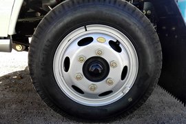 K6&nbsp;载货车底盘                                                图片