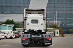 斯堪尼亚 G系列重卡 2015款 440马力 6X2牵引车(鼓刹)(型号G440)