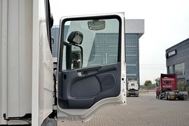 斯堪尼亚 P系列&nbsp;牵引车驾驶室                                               图片