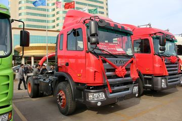 江淮 格尔发A3L重卡 300马力 4X2 港口牵引车(窄体)(HFC4181P2K4A35F)