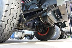 江淮 格尔发A3L重卡 300马力 4X2 港口牵引车(窄体)(HFC4181P2K4A35F)