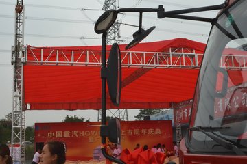 йHOWO ͳ˧ 129 4.2׵ʽῨ(ZZ5047XXYF341BD1Y45)ͼƬ