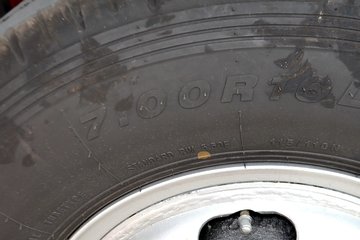 йHOWO ͳ˧ 129 4.2׵ʽῨ(ZZ5047XXYF341BD1Y45)ͼƬ