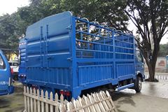 飞碟奥驰 V3系列 120马力 4X2 3.8米排半仓栅轻卡