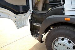 中国重汽 HOWO T5G重卡 350马力 4X2牵引车(ZZ4183N361GD1)