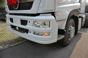 �й����� ˹̫��D7B�ؿ� 340���� 6X4 LNGǣ����ͼƬ