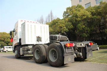 �й����� ˹̫��D7B�ؿ� 340���� 6X4 LNGǣ����ͼƬ