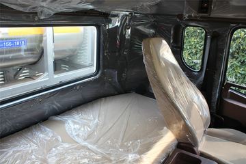 �й����� ˹̫��D7B�ؿ� 340���� 6X4 LNGǣ����ͼƬ