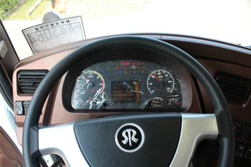 �й����� ˹̫��D7B�ؿ� 340���� 6X4 LNGǣ����ͼƬ