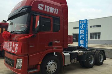 陕汽康明斯 德龙X3000 加强版 420马力 6X4牵引车(SX42564T324)