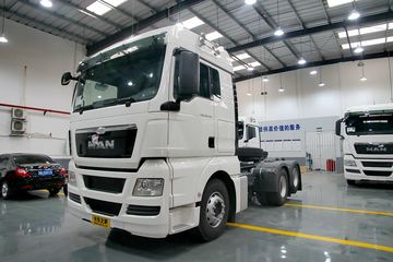 曼(MAN) TGX系列重卡 480马力 6X2R牵引车(型号:28.480)