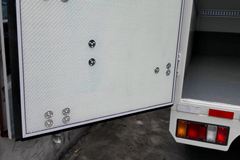 江铃 新顺达 109马力 3.7米单排厢式轻卡(JX5044XXYXC2)