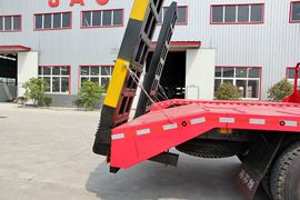 格尔发K3&nbsp;平板运输车上装图片