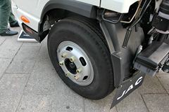 江淮 帅铃H 160马力 单排轻卡底盘(宽体)(HFC1061P71K1C6)