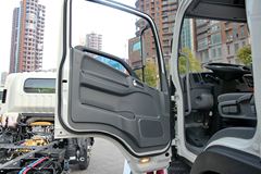 江淮帅铃 威司达W530中卡 165马力 4X2 6.8米排半栏板载货车(HFC1121P70K1E1) 江淮帅铃 威司达W530中卡 165马力 4X2 6.8米排半栏板载货车(HFC1121P70K1E1)