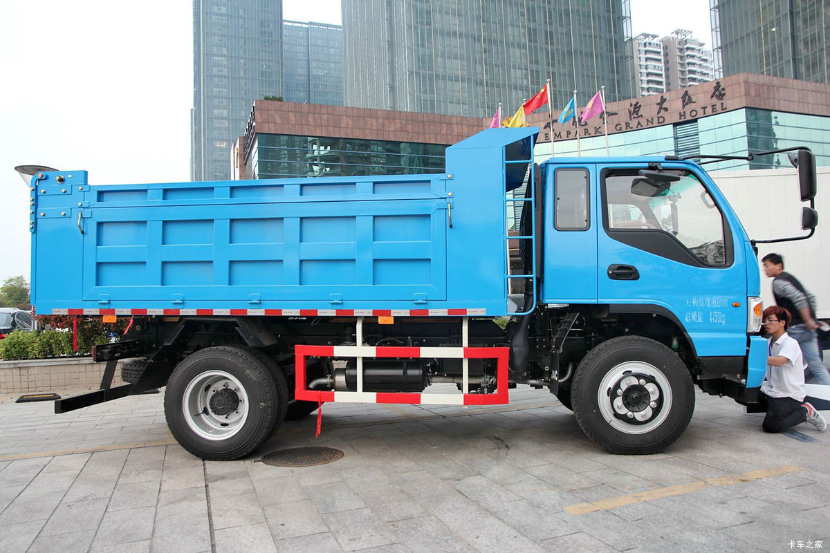 ���� ���� 129���� 4X2 4����ж��(HFC3040PB91K2C7)���                                                