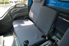 好运&nbsp;自卸车驾驶室                                               图片