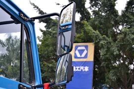 神力L4&nbsp;牵引车外观                                                图片