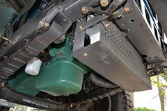 一汽柳特 神力中卡 经济型 180马力 4X2牵引车(CA4140K2E4R7A95) 一汽柳特 神力中卡 经济型 180马力 4X2牵引车(CA4140K2E4R7A95)