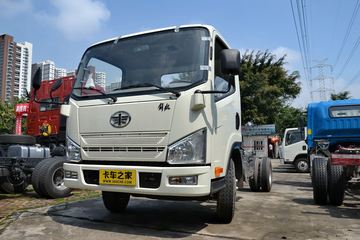 解放 J6F 108马力 3300轴距轻卡底盘(CA1043P40K2L1BE4A84)