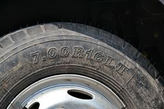 解放 J6F 124马力 3260轴距单排轻卡底盘(CA1041P40K2L1BE4A84)