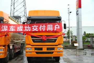 中国重汽 HOKA H7 380马力 8X4 粉粒物料车(华威驰乐牌)(SGZ5311GFLZZ4K)