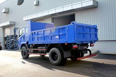 四川现代 瑞越轻卡 130马力 4.1米自卸车(CNJ3120ZPB37M)
