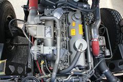 四川现代 瑞越轻卡 130马力 4.1米自卸车(CNJ3120ZPB37M)