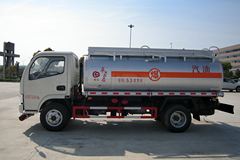 东风 多利卡D6 99马力 4X2 加油车(楚胜牌)(CSC5070GJY4)