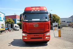 一汽解放 J6P重卡 领航版 460马力 6X4自动挡牵引车(AMT手自一体)(CA4250P66K24T1A1E4)