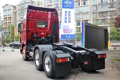 四川现代 创虎XCIENTP440重卡 轻量化版 440马力 6X4牵引车(CHM4251KPQ49M)