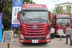 四川现代 创虎XCIENTP440重卡 轻量化版 440马力 6X4牵引车(CHM4251KPQ49M)