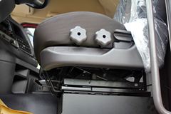 四川现代 创虎XCIENTP440重卡 轻量化版 440马力 6X4牵引车(CHM4251KPQ49M)