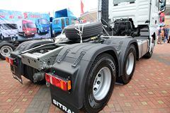 中国重汽 汕德卡SITRAK C7H重卡 400马力 6X4牵引车(ZZ4256V324HD1B)