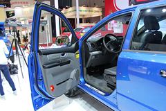 卡威 K1 舒适型 3.2L柴油 四驱 双排皮卡