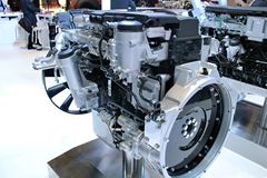 中国重汽MC07.35-50 350马力 7L 国五 柴油发动机