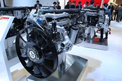 中国重汽MC07.35-50 350马力 7L 国五 柴油发动机