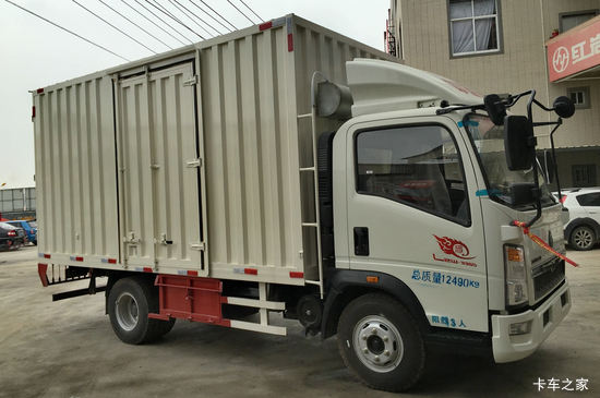 йHOWO  113 4.5׵ʽῨ(ZZ5127XXYD3415D1)
