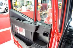 上汽红岩 杰狮S100重卡 480马力 6X4牵引车(CQ4255HXG334) 上汽红岩 杰狮S100重卡 480马力 6X4牵引车(CQ4255HXG334)