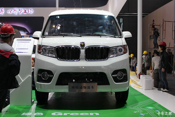 金杯 小海狮X30L 财富版 2016款 111马力 7座 1.5L封闭货车