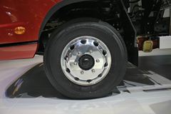 福田 奥铃CTX 143马力 3.735米排半厢式轻卡(国五)(BJ5049XXY-B1)