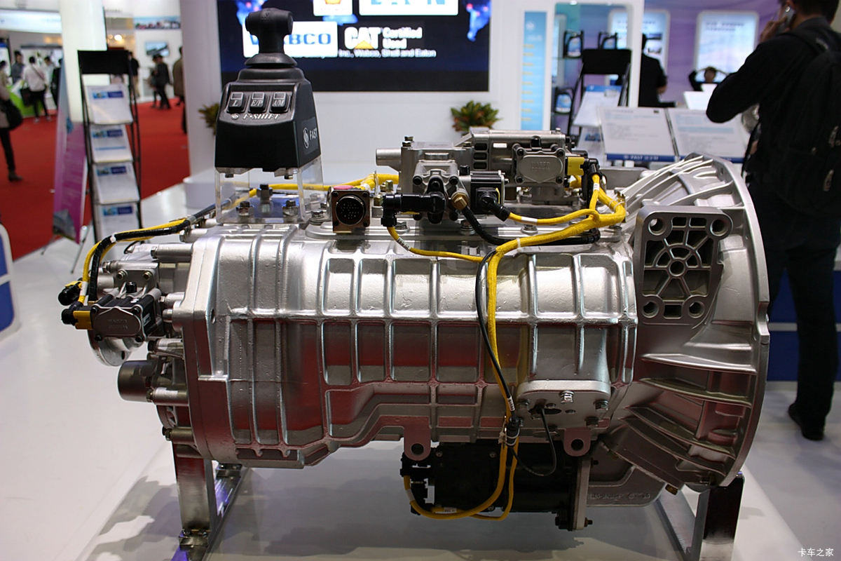 法士特12JZSD200A 12挡 AMT自动挡变速箱