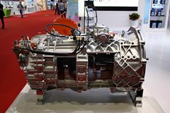 法士特C16JSDQXL250TA 16挡 手动挡变速箱