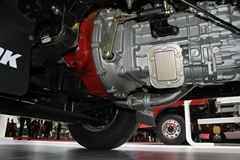 福田 欧马可1系 150马力 4.165米单排厢式轻卡(BJ5049V8BD6-FB)