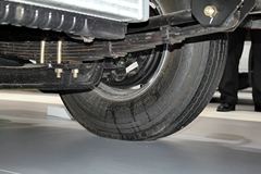 福田 欧马可1系 150马力 4.165米单排厢式轻卡(BJ5049V8BD6-FB)