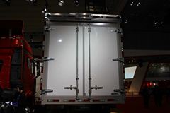 一汽解放 J6L中卡 180马力 4X2厢式载货车(CA5160XYKP62K1L3A2E4)