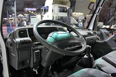 庆铃 五十铃600P 120马力 4X2 冷藏车(QL5040XLCA1HAJ)