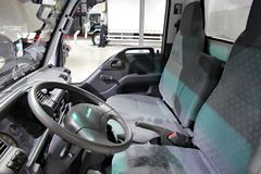 庆铃 五十铃600P 120马力 4X2 冷藏车(QL5040XLCA1HAJ)