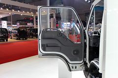 庆铃 五十铃600P 120马力 4X2 冷藏车(QL5040XLCA1HAJ)